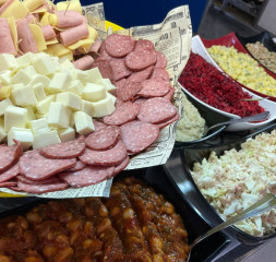 Restaurant_Buffet_3.jpg