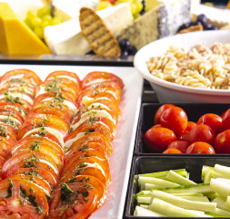 Restaurant_Buffet_3.jpg