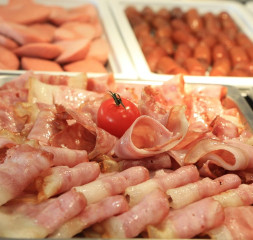 Restaurant_Buffet_3.jpg