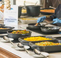 Restaurant_Buffet_3.jpg