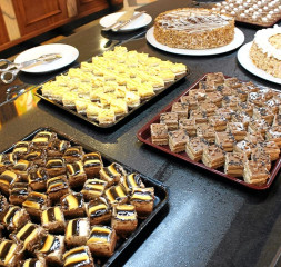 Restaurant_Buffet_3.jpg