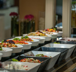 Restaurant_Buffet.jpg