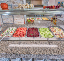 Restaurant_Buffet_4.jpg
