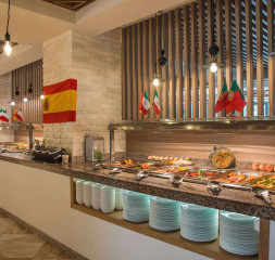 Restaurant_Buffet_4.jpg