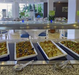 Restaurant_Buffet_4.jpg
