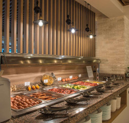Restaurant_Buffet_5.jpg
