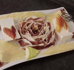 Restaurant_Buffet_5.jpg