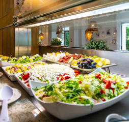 Restaurant_Buffet_5.jpg
