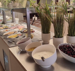 Restaurant_Buffet_5.jpg
