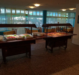 Restaurant_Buffet.jpg