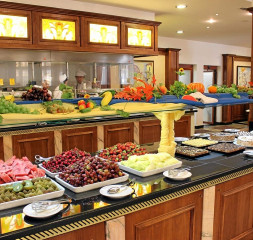 Restaurant_Buffet.jpg
