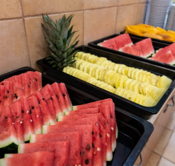 Restaurant_Buffet_6.jpg
