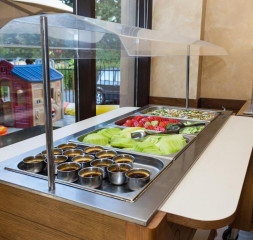Restaurant_Buffet.jpg