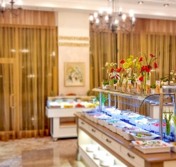 Restaurant_Buffet_8.jpg