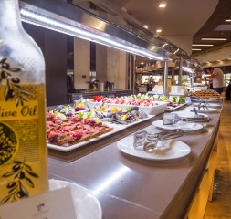 Restaurant_Buffet.jpg