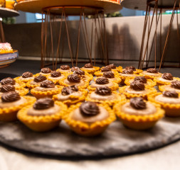 Restaurant_Buffet_9.jpg