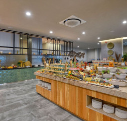 Restaurant_Buffet.jpg