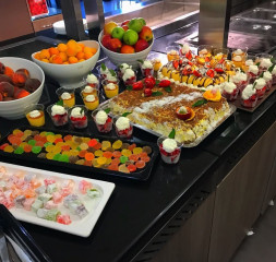 Restaurant_Buffet.jpeg