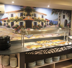 Restaurant_Buffet.jpg