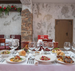 Restaurant_Bulgarian_A_La_Carte_9.jpg