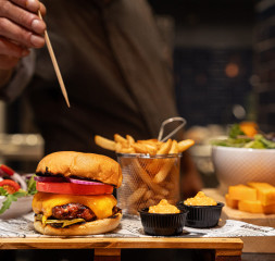 Restaurant_Dish.jpg