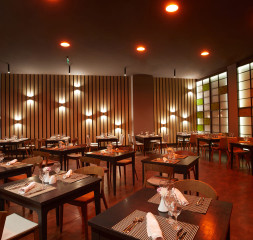 Restaurant_Hitmitsu_2.jpg