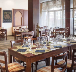 Restaurant_Indian_1.jpg