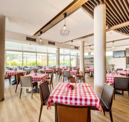 Restaurant_Italian_4.jpeg