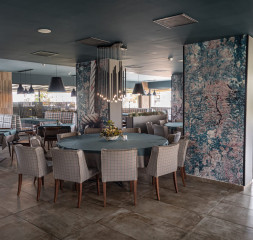 Restaurant_Mediteranean.jpg