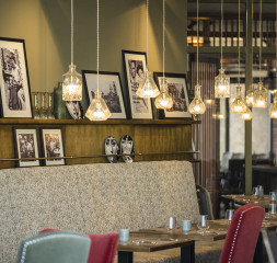 Restaurant_Mediterranean_A_La_Carte.jpg