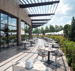 Restaurant_Terrace_1.jpg