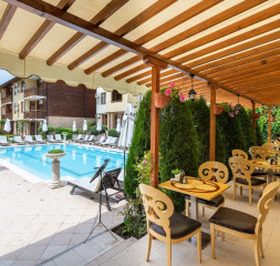 Restaurant_Terrace_5.jpg