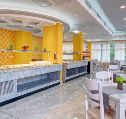 Restaurant.jpg