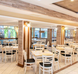 Restaurant.jpg
