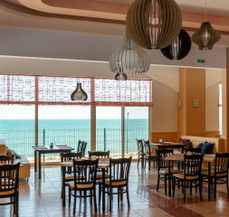 Restaurant.jpg