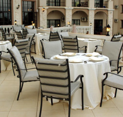 Restaurant.jpg