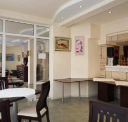 Restaurant.jpg