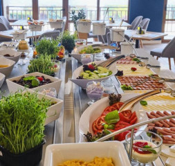 Restaurnt_Buffet_3.jpg