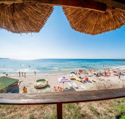 Riviera_fort_beach_17.jpg