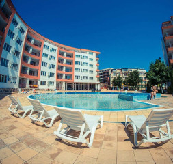 Riviera_fort_beach_7.jpg