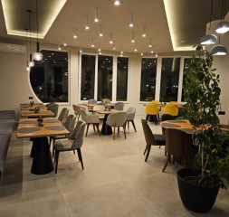 Sea_Sand_Kitchen.jpg