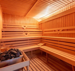Sea_Sand_Sauna.jpg