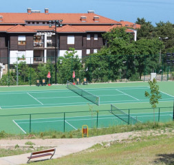 Sport_Tennis_Courts_4.jpg