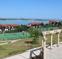 Sport_Tennis_Courts.jpg