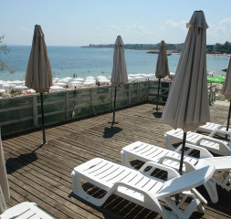 Sun_Terrace_1.jpg