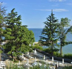 Sun_Terraces_1.jpg