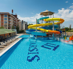 Water_Slides_1.jpg