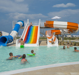 Water_Slides.jpg
