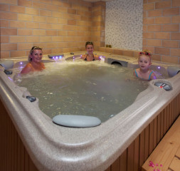 Wellness_Spa_3.jpg