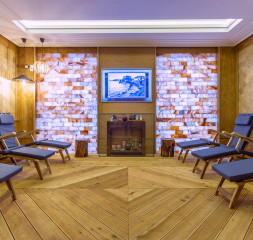 Wellness_Spa_Salt_Room.jpg